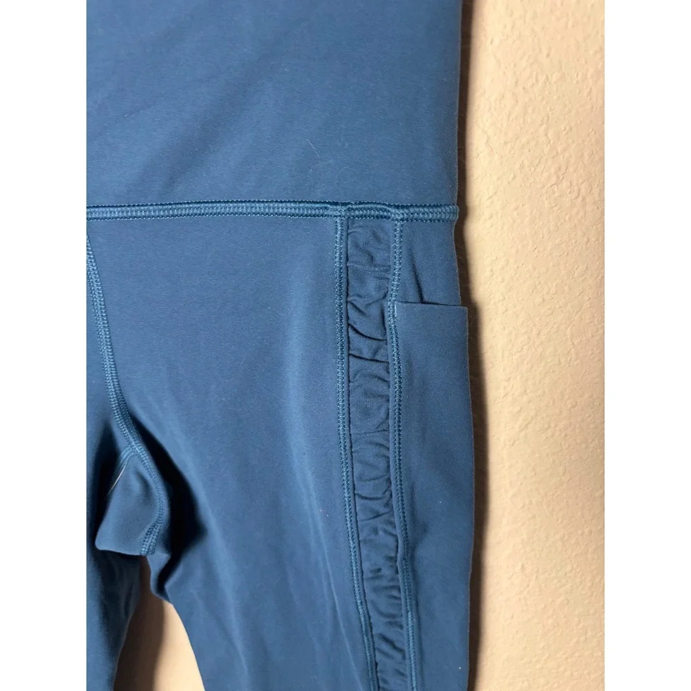 Athleta Salutation Stash II Ruch Craft 7/8 Leggings Teal Blue Small Petite 22in